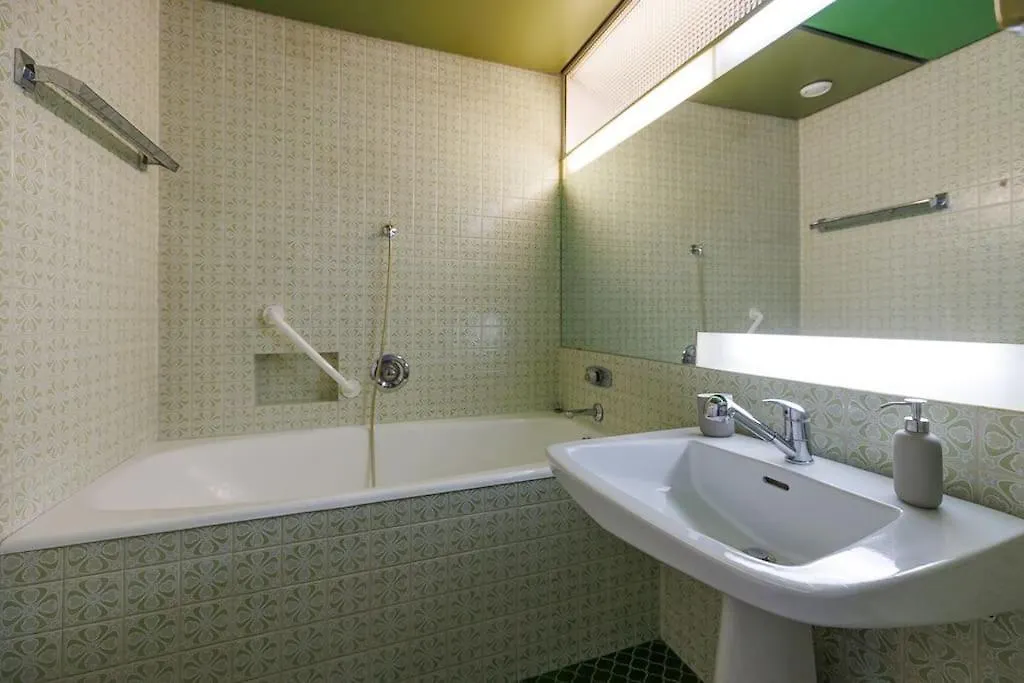 Neu Vintagelivingvienna Apartments Im 18Ten Avusturya